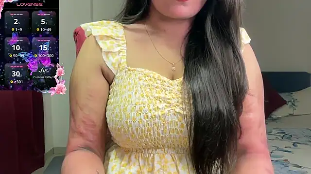 Snapshot of nandini_7 chatting on October 12, 2025, 5:45 pm nandini 7 online show from October 12, 2025, 5:45 pm