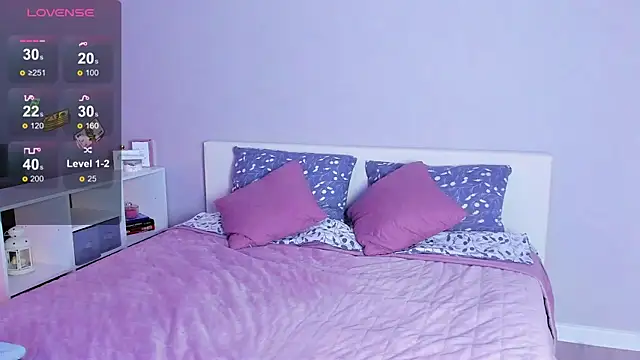  Sarah Soul  online show from November 3, 2025, 8:04 am