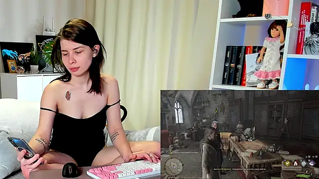 Snapshot of callmetori chatting on January 25, 2025, 12:37 pm callmetori online show from January 25, 2025, 12:37 pm