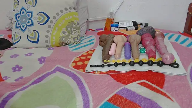 gina lis online show from December 16, 2024, 2:27 pm