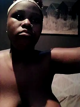 Dark Berry 26 online show from March 12, 2025, 7:49 pm