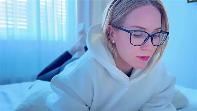 Myassistant online show from September 24, 2025, 12:30 pm