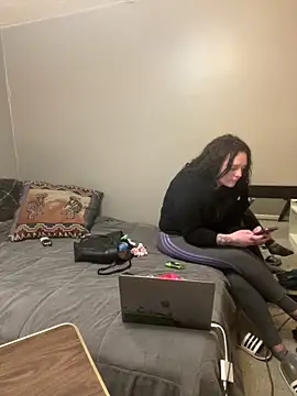 Snapshot of BigJohnson06 chatting on December 29, 2024, 8:44 am BigJohnson06 online show from December 29, 2024, 8:44 am