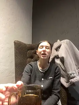 Snapshot of Starry_Siren chatting on October 29, 2025, 2:41 pm Starry Siren online show from October 29, 2025, 2:41 pm