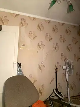 Snapshot of Starry_Siren chatting on November 28, 2025, 3:04 pm Starry Siren online show from November 28, 2025, 3:04 pm