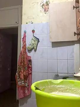 Snapshot of Starry_Siren chatting on December 13, 2025, 7:53 pm Starry Siren online show from December 13, 2025, 7:53 pm