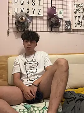 Snapshot of markselbom chatting on February 1, 2025, 11:54 am markselbom online show from February 1, 2025, 11:54 am