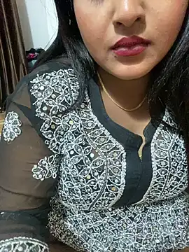 Snapshot of Ayesha_mahi chatting on March 22, 2025, 8:48 pm Ayesha mahi online show from March 22, 2025, 8:48 pm