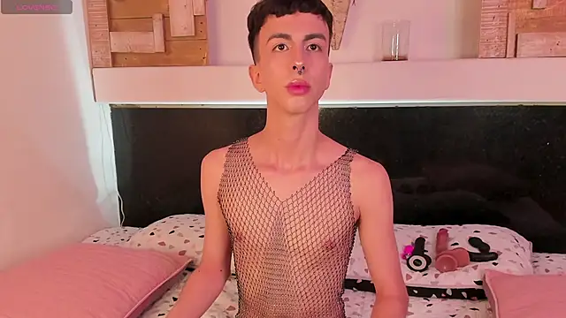 Snapshot of BrahmBelial_ chatting on January 18, 2025, 5:41 am BrahmBelial online show from January 18, 2025, 5:41 am