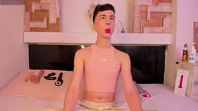 Snapshot of BrahmBelial_ chatting on February 12, 2025, 4:44 am BrahmBelial online show from February 12, 2025, 4:44 am