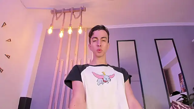 Snapshot of BrahmBelial_ chatting on March 11, 2025, 3:37 am BrahmBelial online show from March 11, 2025, 3:37 am