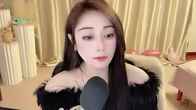 Snapshot of Daisy-77 chatting on February 7, 2025, 8:53 pm Daisy-77 online show from February 7, 2025, 8:53 pm