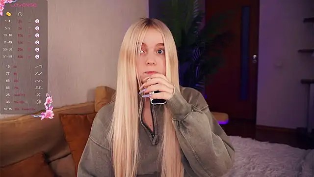 ZaraCreedon online show from January 23, 2025, 6:24 pm