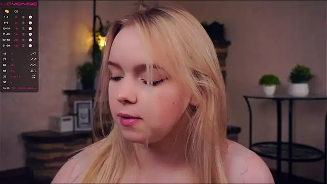 ZaraCreedon online show from March 11, 2025, 4:21 am