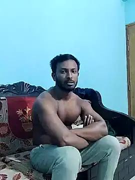 Snapshot of HunkyAriyan chatting on January 5, 2025, 5:51 pm HunkyAriyan online show from January 5, 2025, 5:51 pm