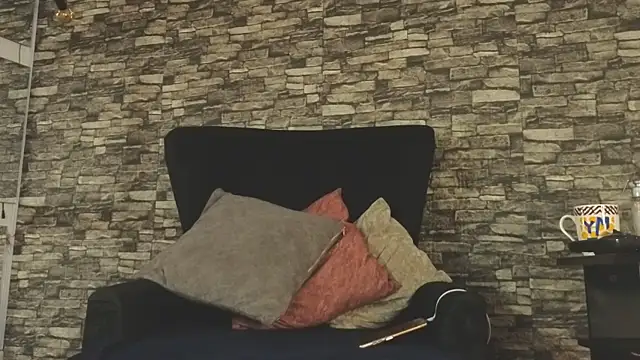 Snapshot of alondrabigtits chatting on November 5, 2025, 12:05 pm alondrabigtits online show from November 5, 2025, 12:05 pm