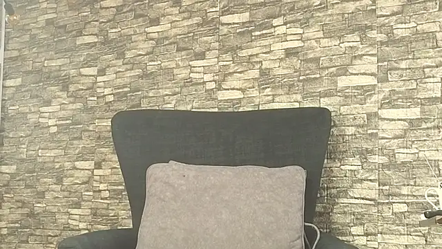 Snapshot of alondrabigtits chatting on November 27, 2025, 1:46 pm alondrabigtits online show from November 27, 2025, 1:46 pm