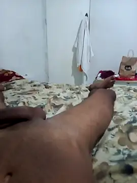 Snapshot of xsbrnsx chatting on November 18, 2025, 6:23 pm xsbrnsx online show from November 18, 2025, 6:23 pm