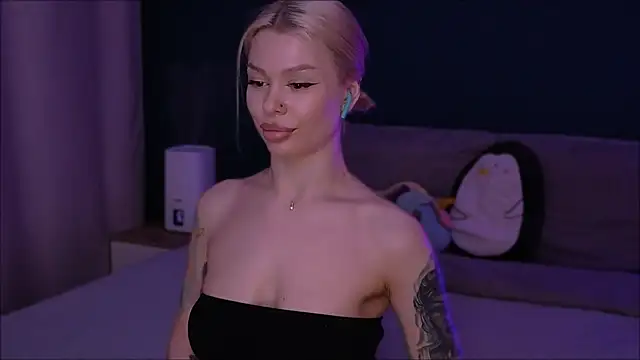 Sasha Mason online show from March 7, 2025, 4:24 am