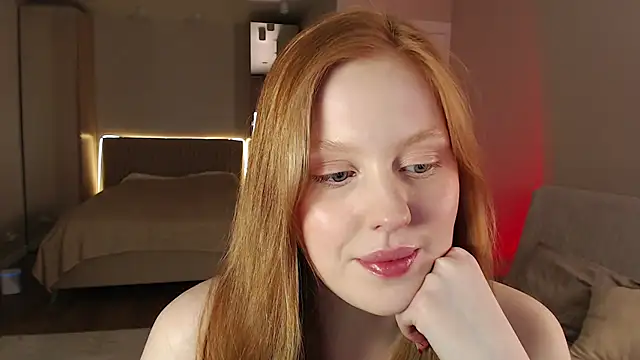 Snapshot of lulu_moonmoon chatting on March 18, 2025, 3:31 pm lulu moonmoon online show from March 18, 2025, 3:31 pm