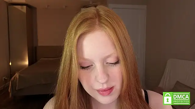 Snapshot of lulu_moonmoon chatting on October 5, 2025, 4:05 pm lulu moonmoon online show from October 5, 2025, 4:05 pm