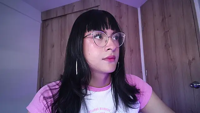 Snapshot of Kiitygirl chatting on January 23, 2025, 12:19 pm Kiitygirl online show from January 23, 2025, 12:19 pm