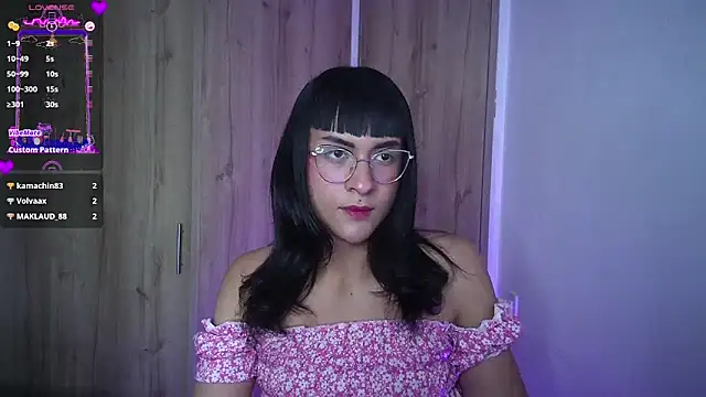 Snapshot of Kiitygirl chatting on March 1, 2025, 10:02 am Kiitygirl online show from March 1, 2025, 10:02 am