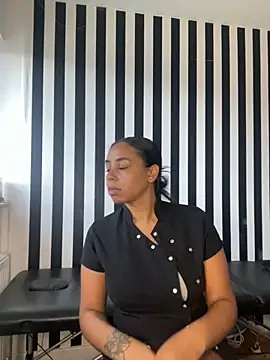 Snapshot of bigbootyjayda chatting on December 17, 2024, 1:38 pm bigbootyjayda online show from December 17, 2024, 1:38 pm