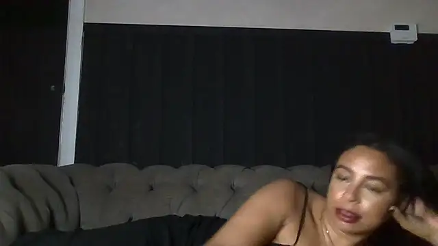 Snapshot of bigbootyjayda chatting on February 20, 2025, 1:36 am bigbootyjayda online show from February 20, 2025, 1:36 am