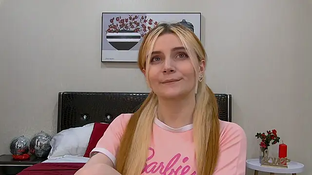 Snapshot of KellyStone chatting on January 26, 2025, 11:39 am KellyStone online show from January 26, 2025, 11:39 am