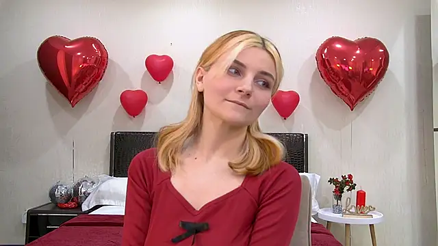 Snapshot of KellyStone chatting on February 16, 2025, 5:37 am KellyStone online show from February 16, 2025, 5:37 am
