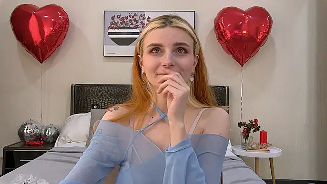 Snapshot of KellyStone chatting on March 2, 2025, 11:39 am KellyStone online show from March 2, 2025, 11:39 am