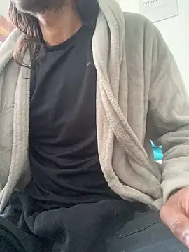 Lucascacaca online show from March 22, 2025, 11:42 am