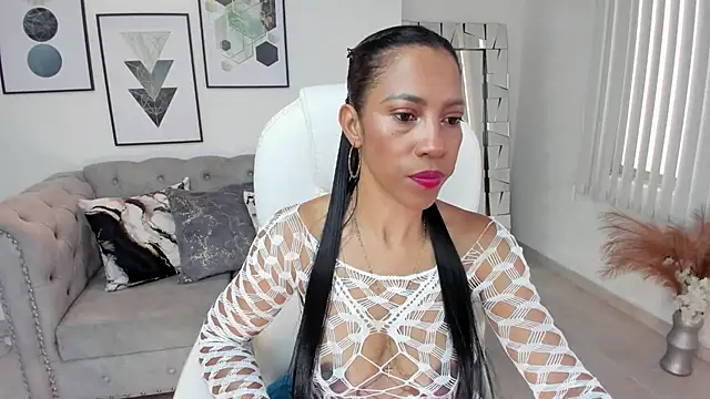 Snapshot of Shantaall_ chatting on January 5, 2025, 7:17 pm Shantaall online show from January 5, 2025, 7:17 pm