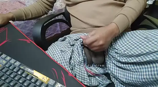 Snapshot of rahul_14344 chatting on December 16, 2024, 8:16 pm rahul 14344 online show from December 16, 2024, 8:16 pm