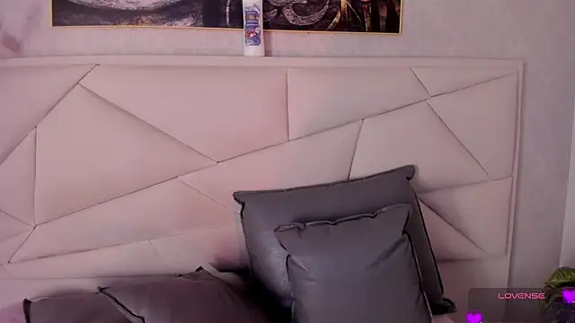 Aitana98  online show from December 24, 2024, 9:39 am