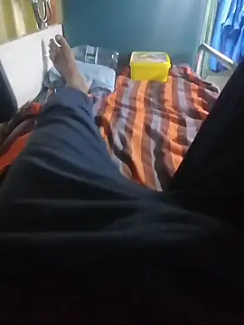 ALEX-BHASHI online show from October 26, 2025, 2:45 pm