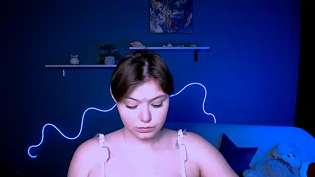 Snapshot of nikole_kitt chatting on February 12, 2025, 12:16 am nikole kitt online show from February 12, 2025, 12:16 am