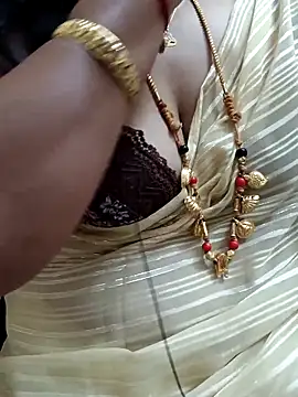 gaurika18 online show from February 21, 2025, 4:59 pm