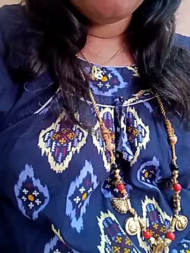 gaurika18 online show from February 27, 2025, 9:54 am