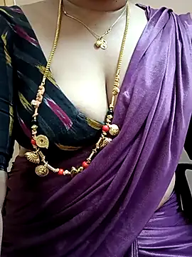 gaurika18 online show from March 1, 2025, 2:02 pm