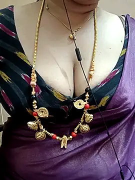 gaurika18 online show from March 2, 2025, 12:54 pm