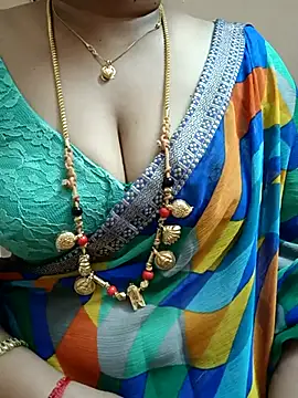 gaurika18 online show from March 7, 2025, 4:44 pm