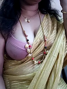 gaurika18 online show from March 14, 2025, 5:59 am