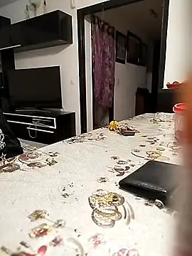 Snapshot of minitranca chatting on October 5, 2025, 6:39 pm minitranca online show from October 5, 2025, 6:39 pm