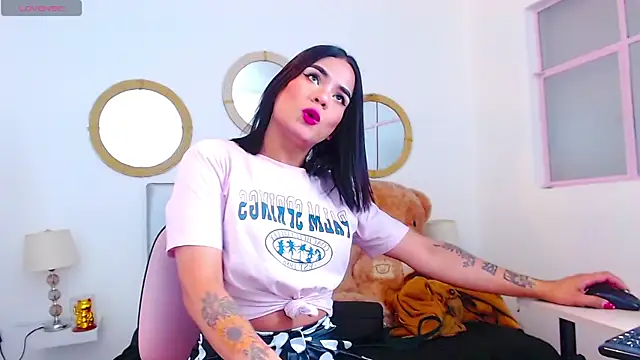 Snapshot of zoe_hecate_sexx chatting on October 30, 2025, 10:10 pm zoe hecate sexx online show from October 30, 2025, 10:10 pm