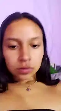 Snapshot of emma_ambar chatting on December 20, 2024, 11:26 pm emma ambar online show from December 20, 2024, 11:26 pm