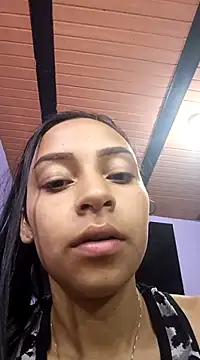 Snapshot of emma_ambar chatting on March 7, 2025, 2:15 am emma ambar online show from March 7, 2025, 2:15 am