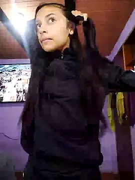 Snapshot of emma_ambar chatting on March 12, 2025, 1:14 am emma ambar online show from March 12, 2025, 1:14 am