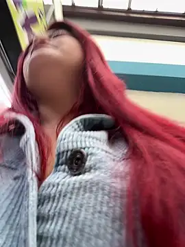 lia moon77 online show from November 21, 2025, 7:45 pm